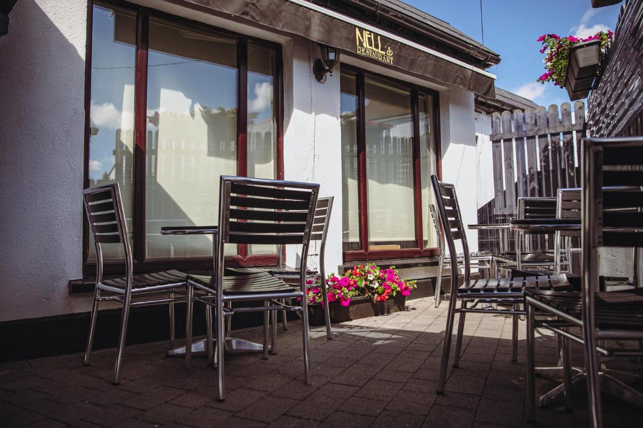 Muskerry Arms Bar And B&B Blarney Exterior photo