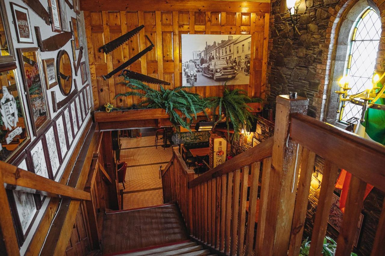 Muskerry Arms Bar And B&B Blarney Exterior photo
