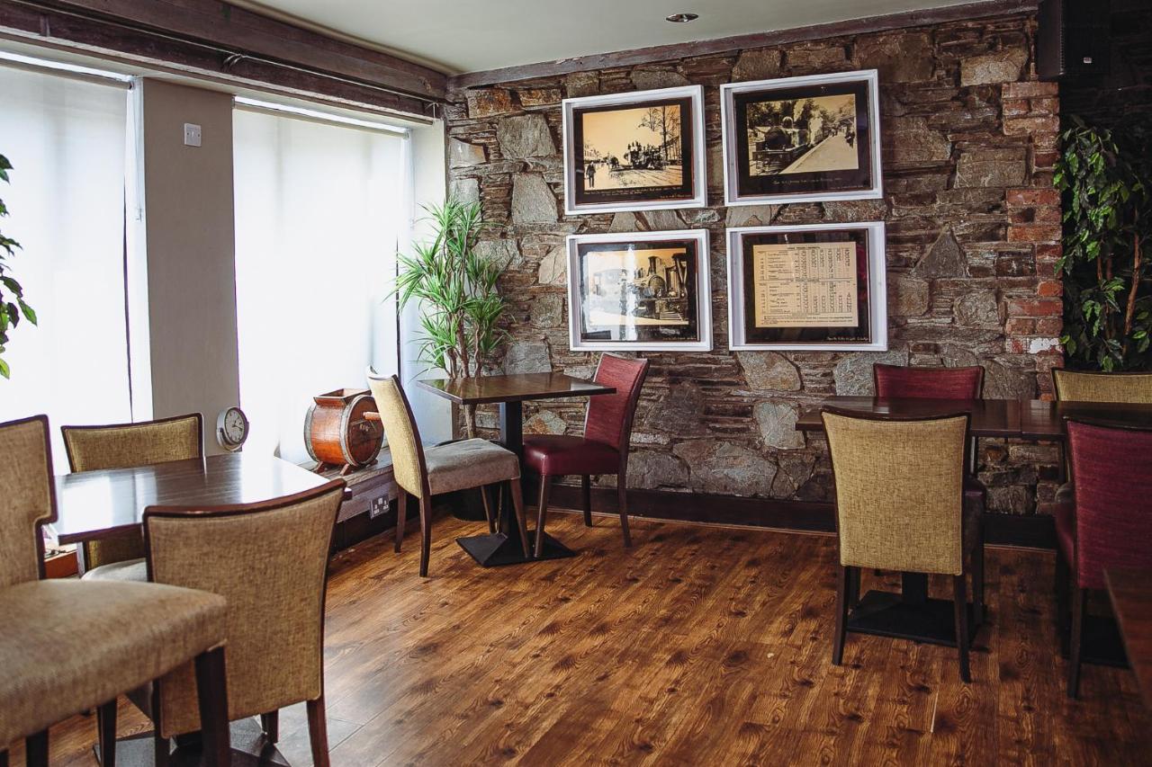 Muskerry Arms Bar And B&B Blarney Exterior photo