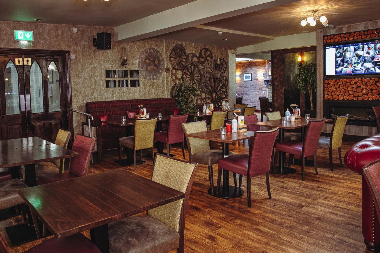 Muskerry Arms Bar And B&B Blarney Exterior photo